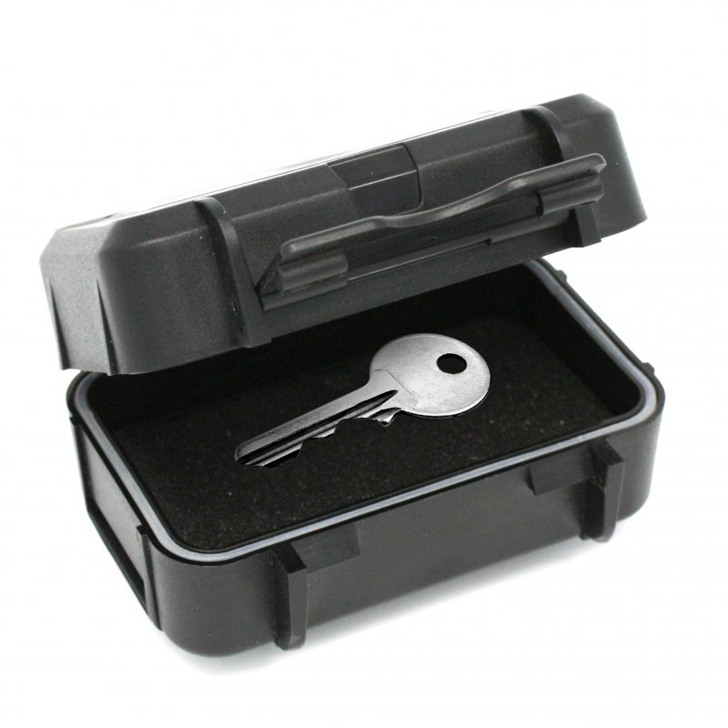 E1090 Magnetic Stash Box with Lid Open & Key Inside